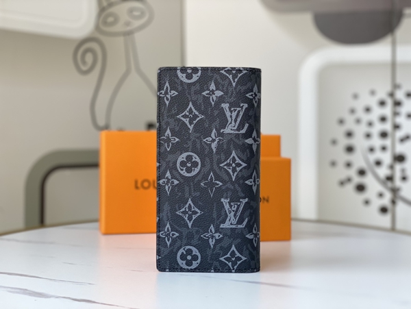 LVコピーウォレット背面デザイン